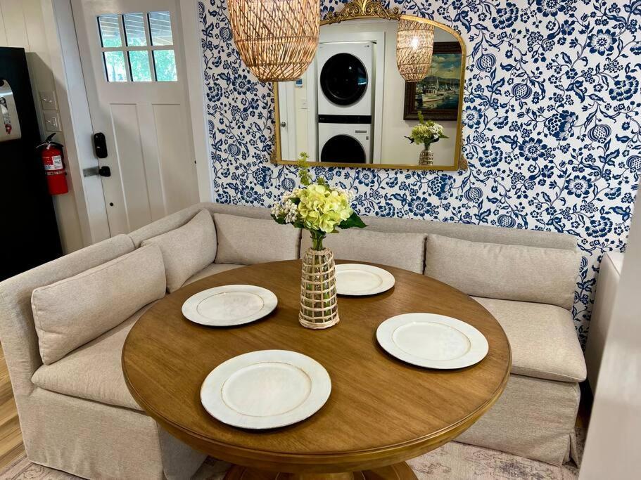 Historic Charmer Apartment